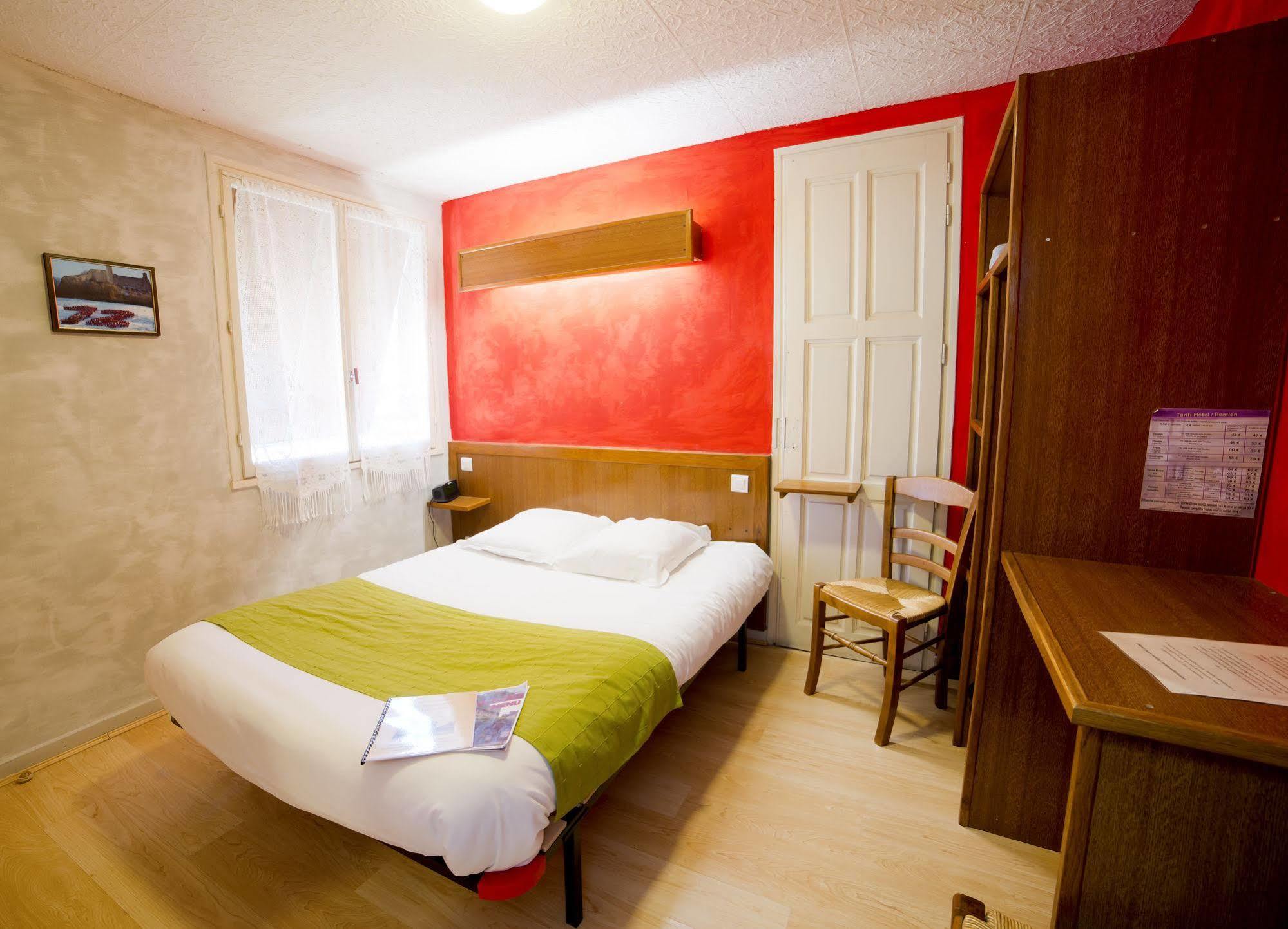 Hotel De La Gare Sévérac-le-Château Kültér fotó